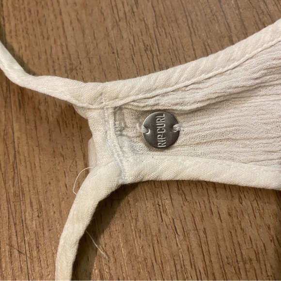 Rip Curl White Lace Trim Tank Top - Picture 11 of 12